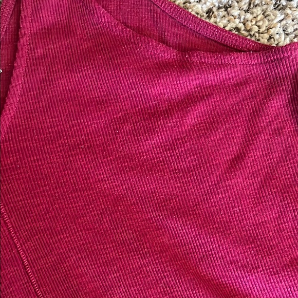 Women's Burgundy Sleeveless Top - Picture 10 of 10